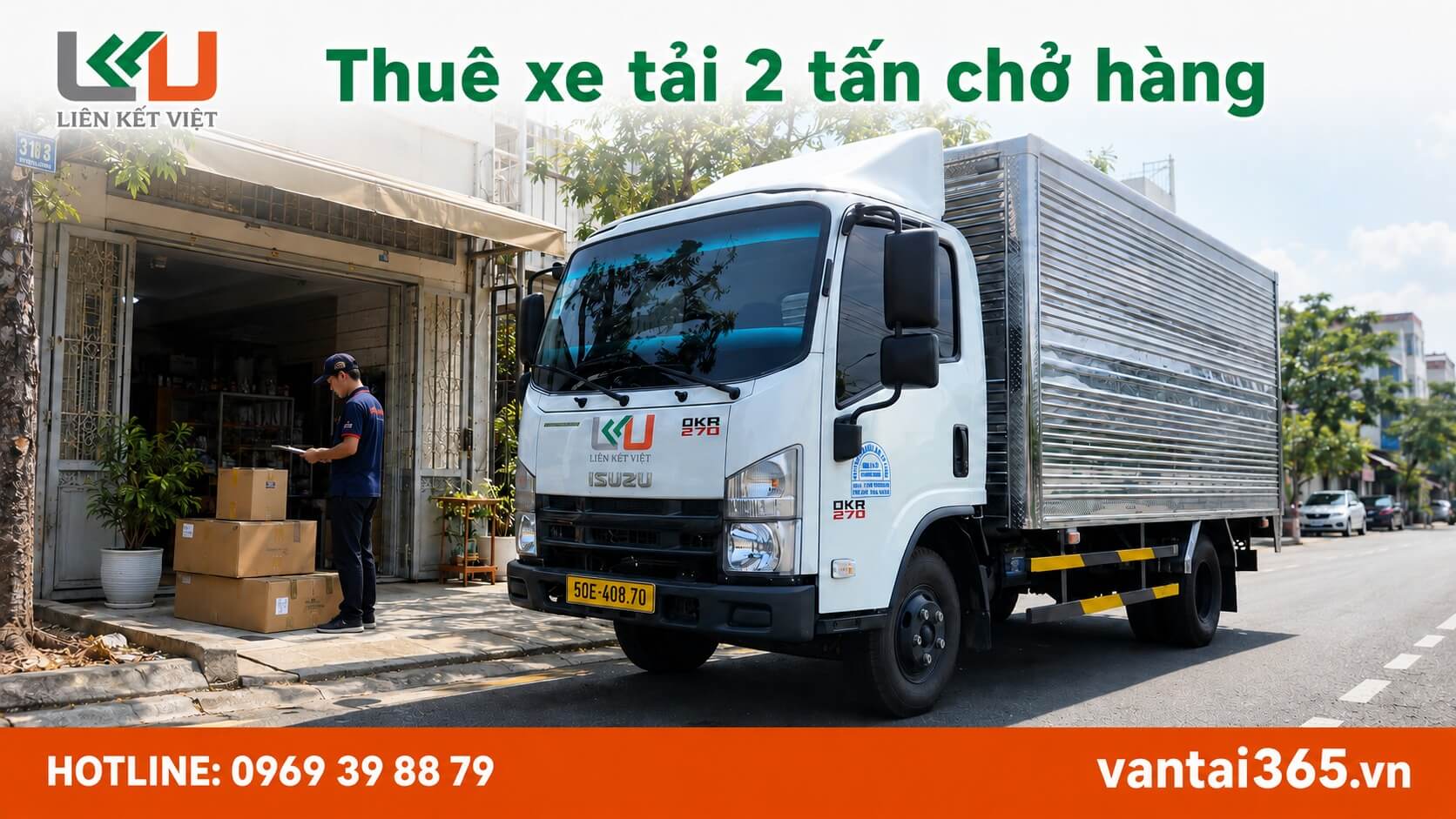 Dịch vụ xe tải 2 tấn có tài xế tại TP.HCM Xe tải 2 tấn của Liên Kết Việt đang nhận hàng tại TP.HCM